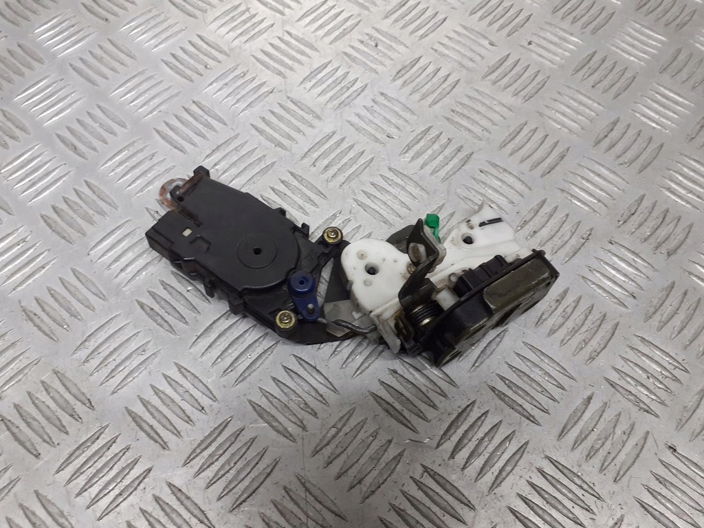 фото №4, Замок дверь левый задняя задний subaru forester