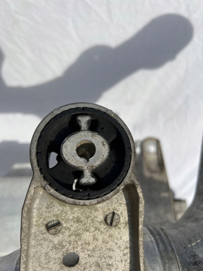 Bmw f06 f07 f10 f11 підрамник підрамник підвіска задній в Україні