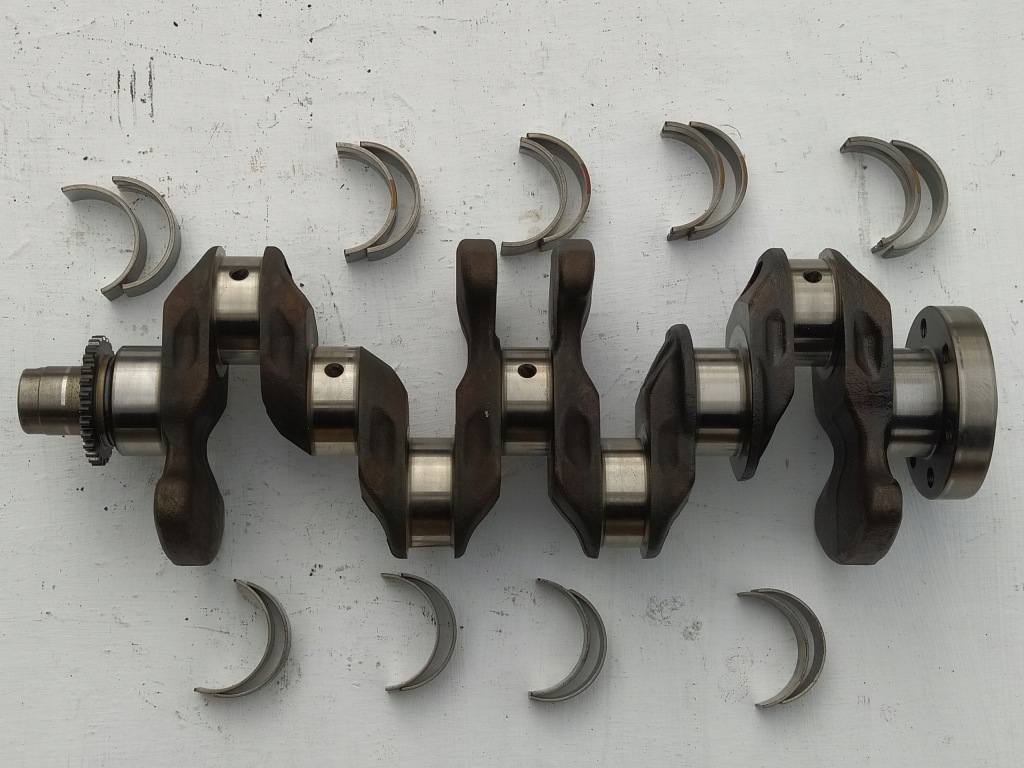 фото №1, Volkswagen оригінальний номер 04eb cmb wał колінчастий cmb