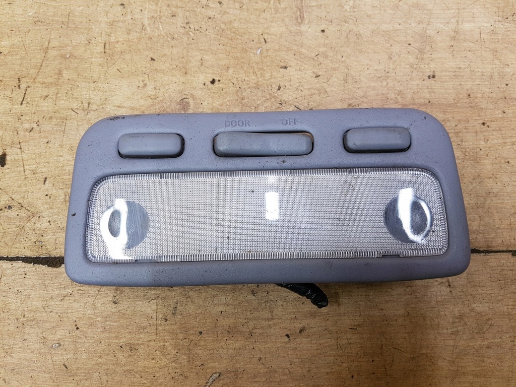 фото №1, Лампа освещение салона toyota rav4 i