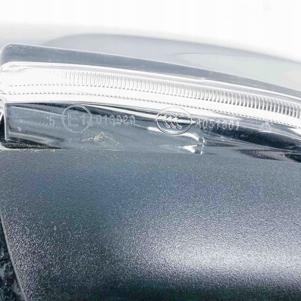 фото №11, Дзеркало праве volvo v90 ii e1041347 10595393 2.0l 183kw 2019