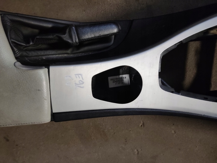 фото №6, Bmw e92 туннель подлокотник europa