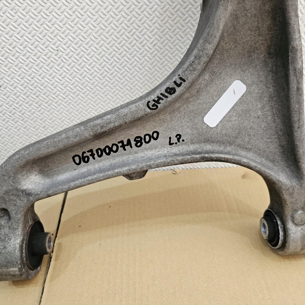 фото №4, Maserati ghibli iii важіль передній перед нижній лівий правий