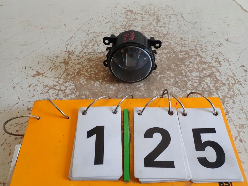 фото №2, Противотуманная фара renault ford fiat 89210094