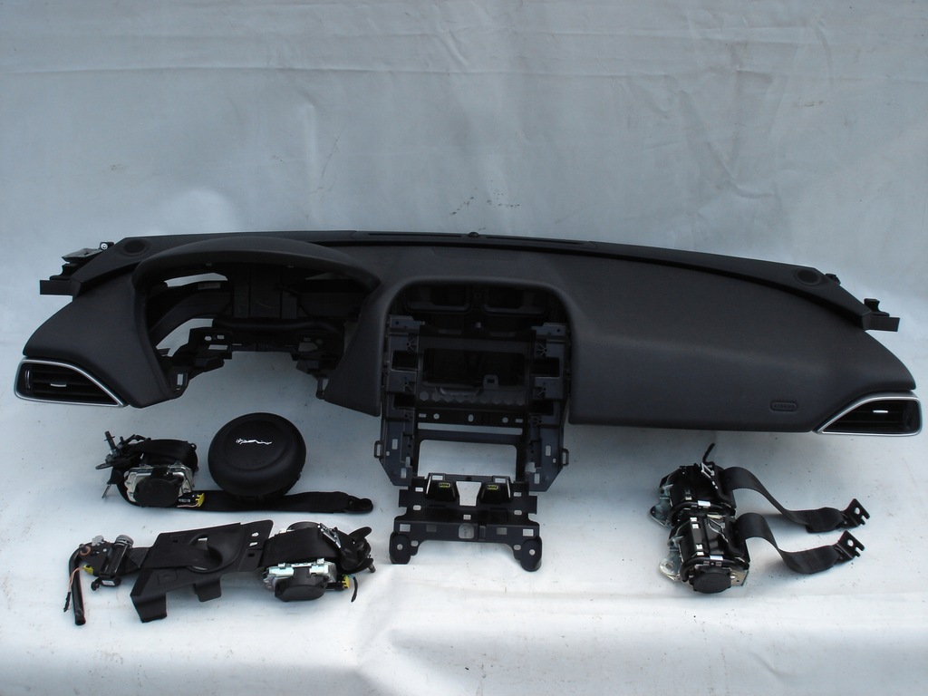 фото №1, Jaguar f-pace консоль подушка безпеки ремені