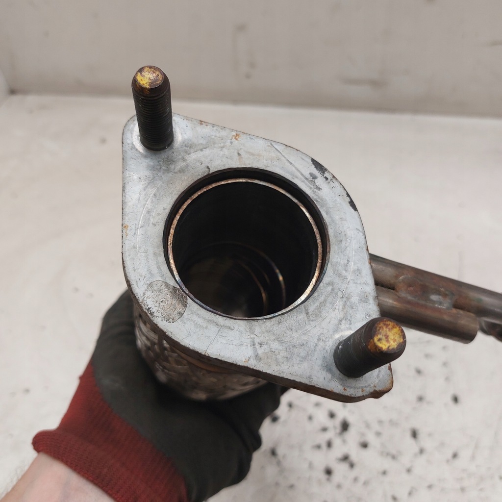 фото №12, Hyundai ix35 1,7 з'єднувач гнучкий вихлоп з nowego автомобіля