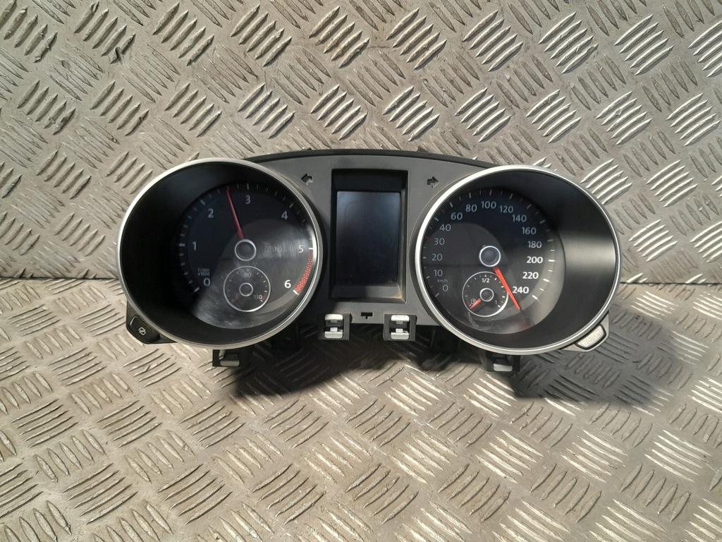 фото №1, Vw golf vi лічильник прилади 5k0920861a