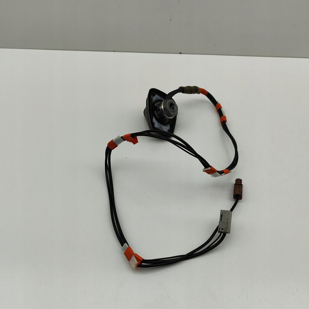 фото №6, Nissan leaf ii ze1 2018 антенна gps