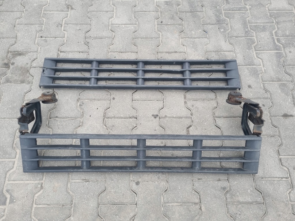 фото №1, Решётка радиатора подножка лавка решётка volvo fh 13 lift