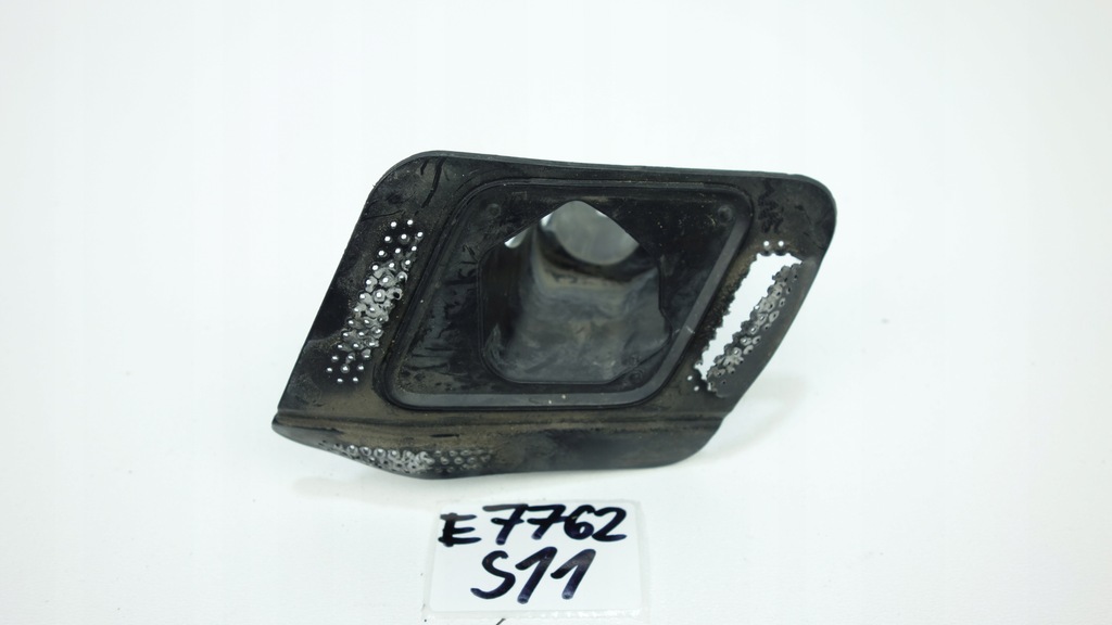 фото №1, Кронштейн распылителя левый левая bmw x1 f48 7372245