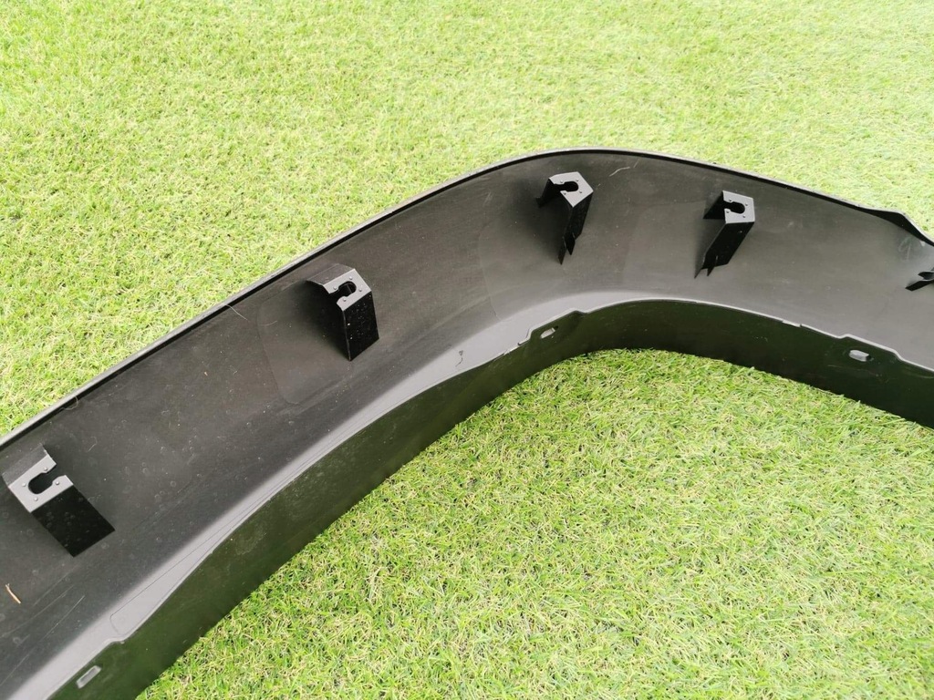 фото №8, Suzuki jimny 2 ii 18- молдинг крыла задняя левая