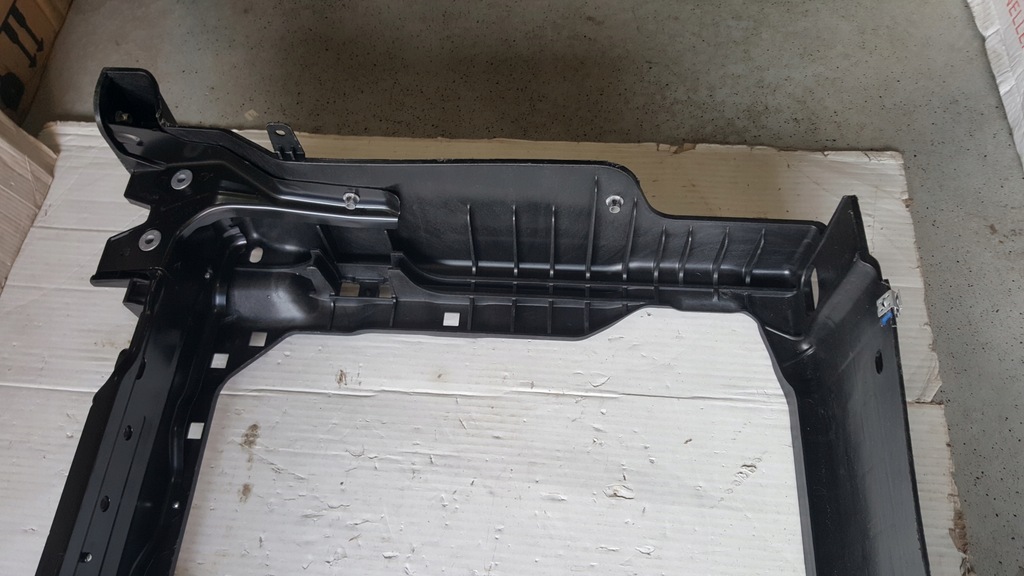 фото №11, Nowe оригінальні підсилювач передній pas перед skoda scala kamiq 654805588d