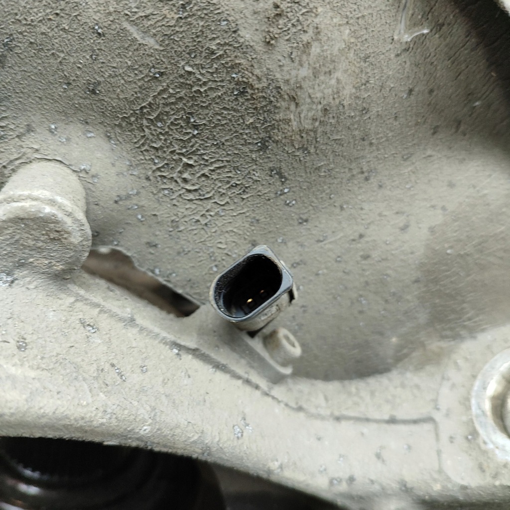 фото №6, Audi a5 8t 8f 2015 левая сторона ступица колеса передний