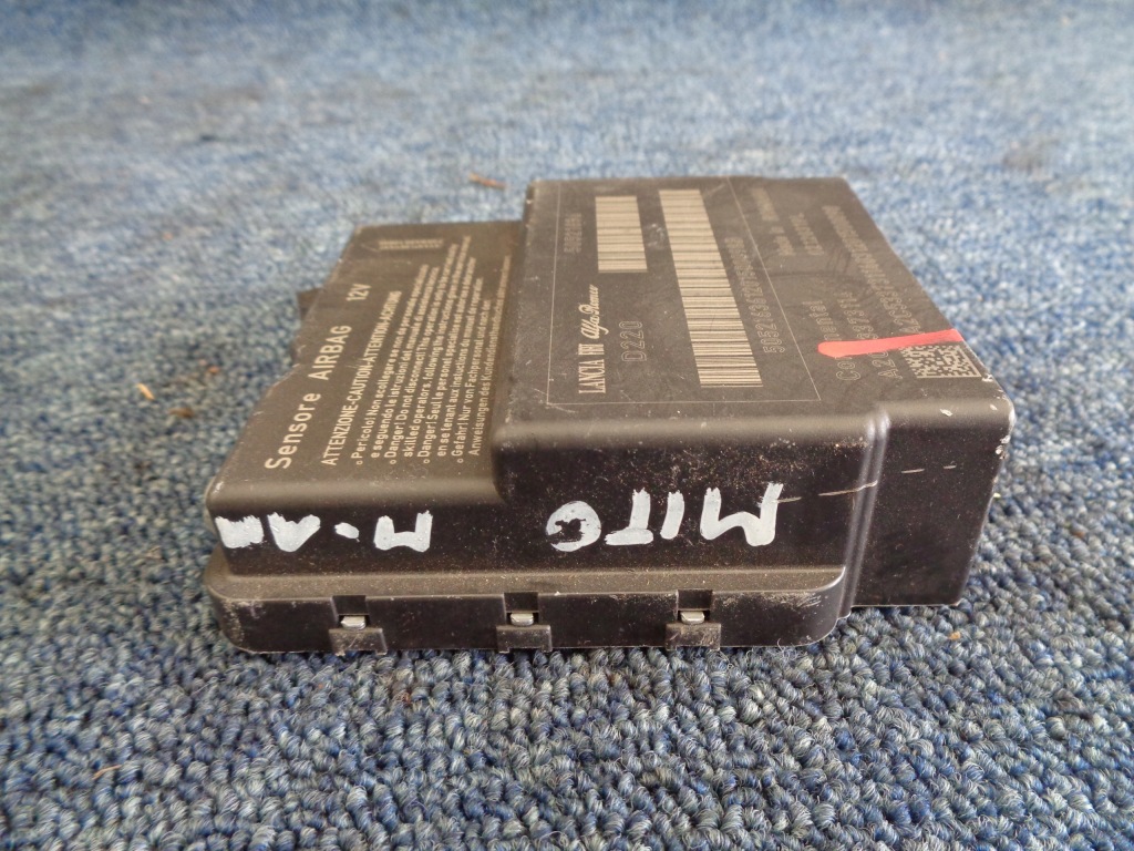 фото №4, Датчик модуль подушек 50521636 alfa romeo mito 08-