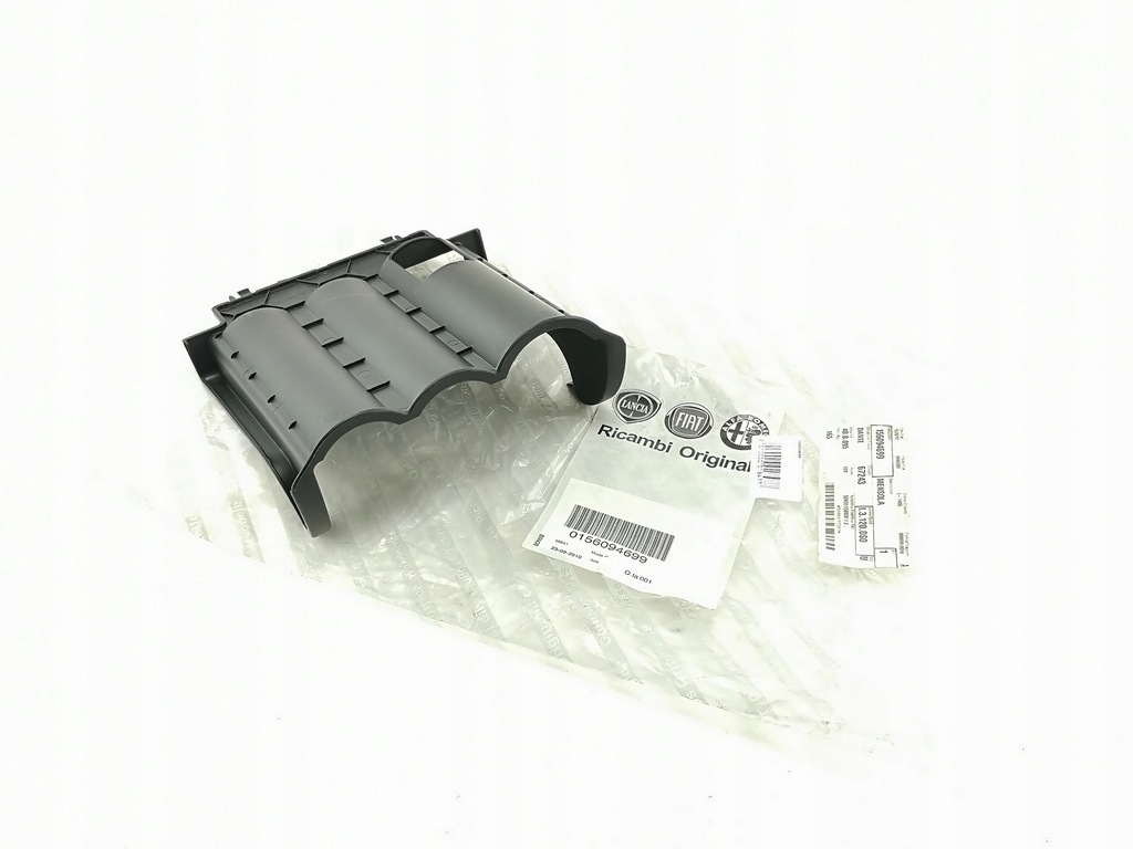 фото №1, Кронштейн бардачка консоли alfa romeo giulietta