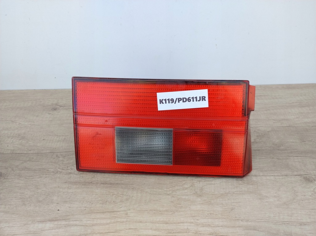 фото №1, Seat toledo 1 ліва лампа w кришка задня + вкладиш