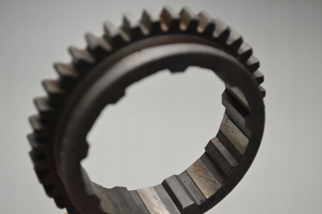 фото №10, Fiat 126p вали проміжний вал коробки передач колеса зубчасте