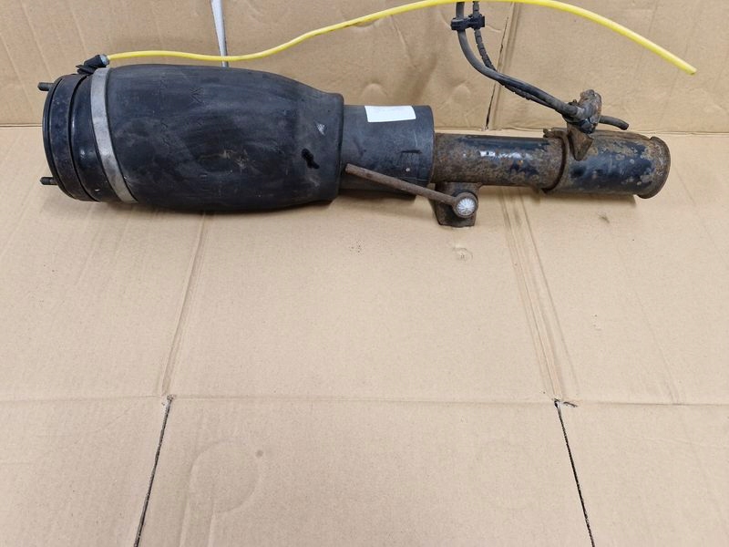 фото №7, Range rover l322 амортизатор пневмоподушка правый перед передний 01468a-aa-07