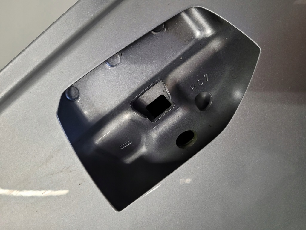 фото №7, Audi q3 ii f3 sportback 83a дверь правое передние правый перед молдинг