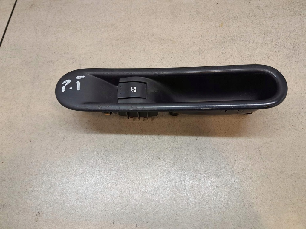 фото №1, Панель стекло правый задняя espace iv 8200327947