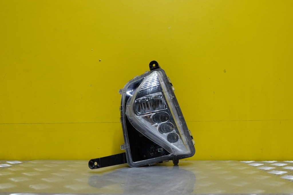 фото №1, Toyota prius 2016-2018 лампа противотуманная фара drl led l usa