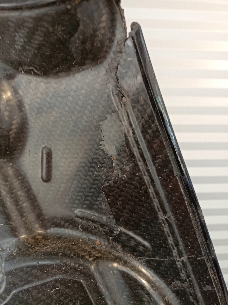 фото №6, Aston martin vanquihs 16- капот кришка двигуна