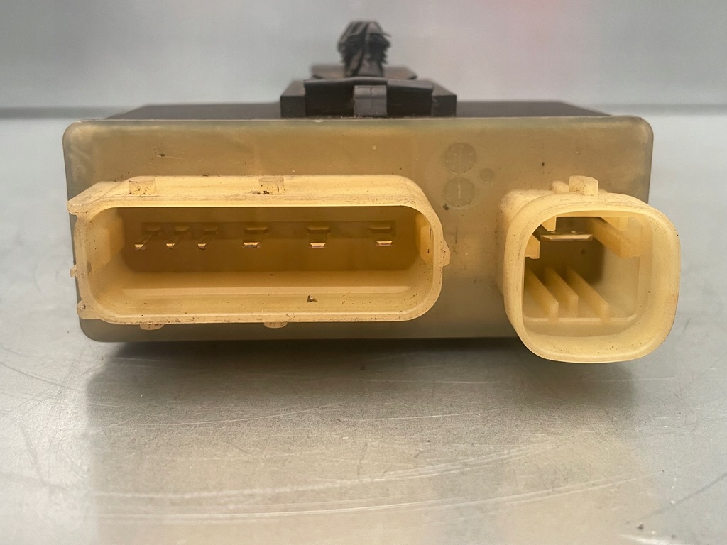 фото №5, Peugeot 3008 2009- реле свічка розжарювання