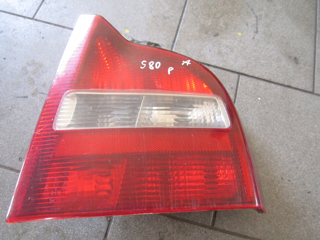 фото №1, Лампа задняя правая volvo s80 sedan 4d 98-06