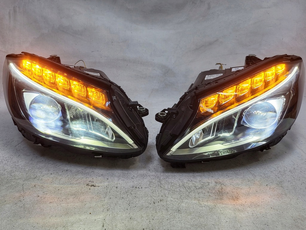 фото №1, Mercedes c- klasa w205 led high performance l+p повний f-v.at
