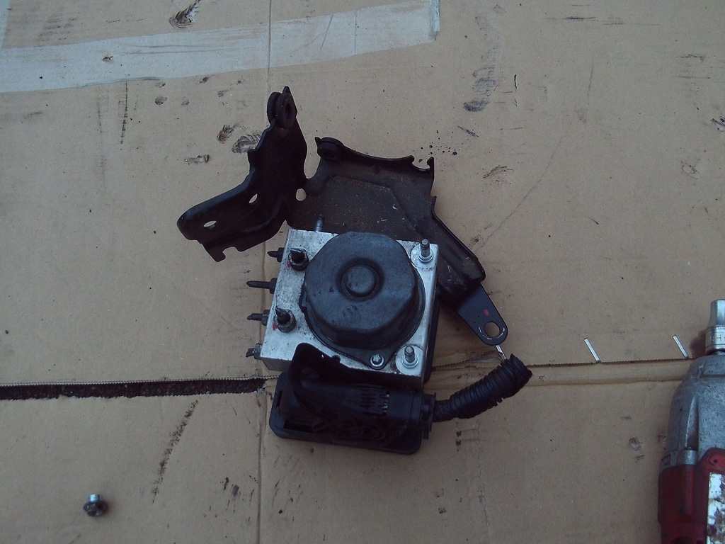 фото №1, Насос abs suzuki swift mk7