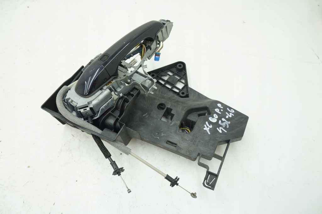 фото №1, Volvo xc60 ручка дверь правый перед 452-46 31301170