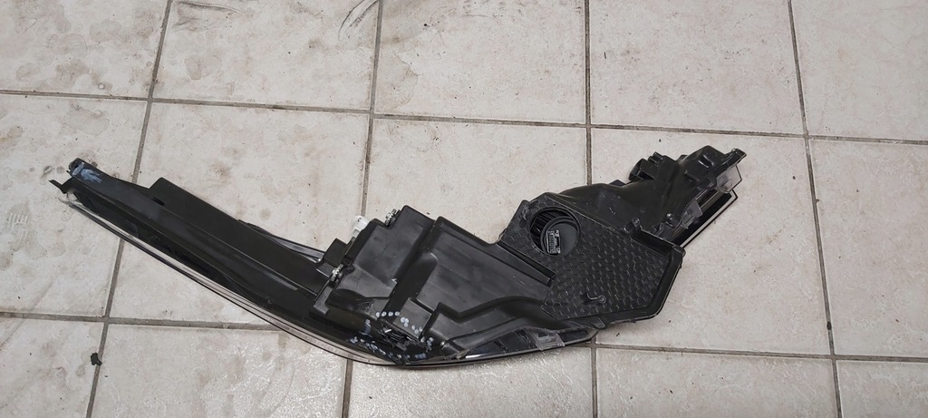 фото №13, Toyota c-hr оригінальний номер 81160-f4071-00 лампа ліва перед передня ful led