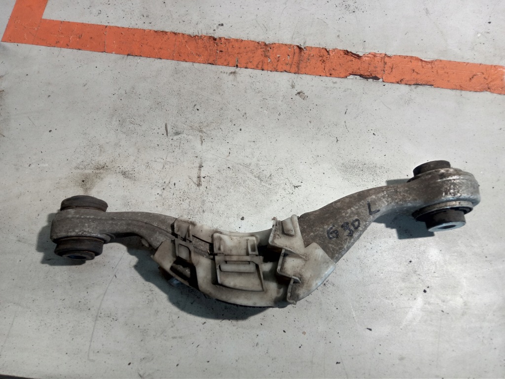 фото №1, Bmw 5 g30 важіль лівий задня 530e