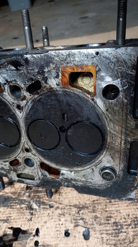 фото №11, Головка двигуна fiat stilo 1.9d 02r