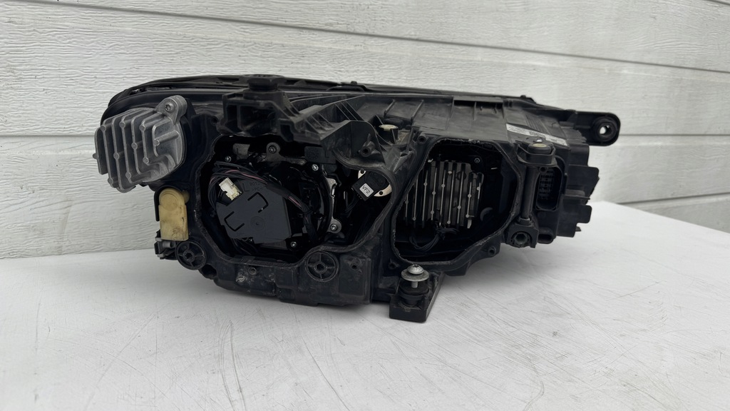 фото №9, Лампа левая передняя перед vw passat b8 lift iq light 3g 3g1 3g1941081p