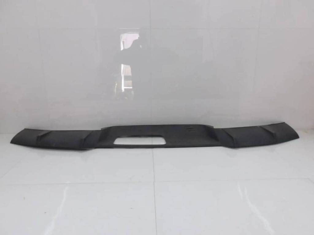 Купити Bmw ix спойлер бампер задній