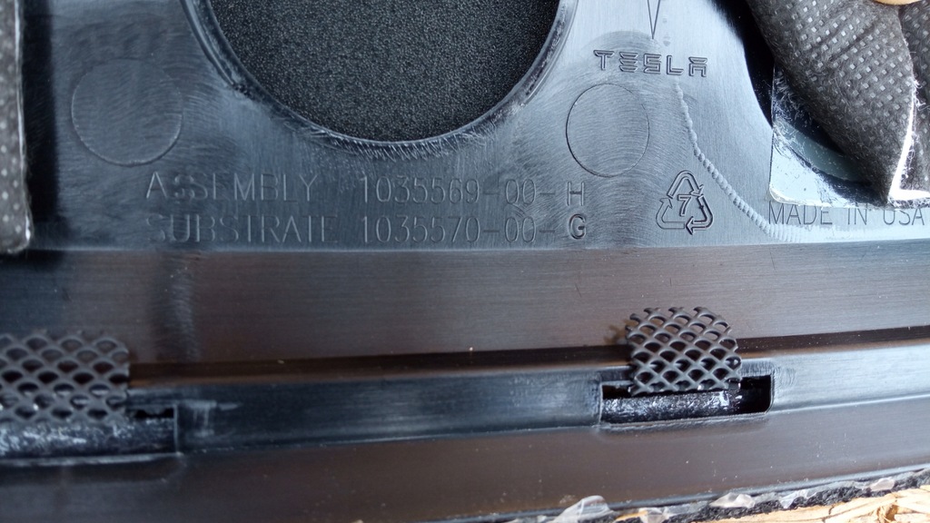 фото №9, Tesla model x накладка жабо консоль приборная панель