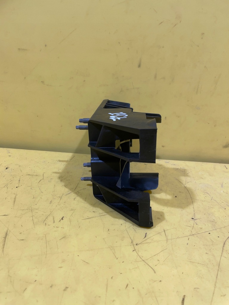 фото №6, Citroen ds3 основание тормоза ручного 9684070608