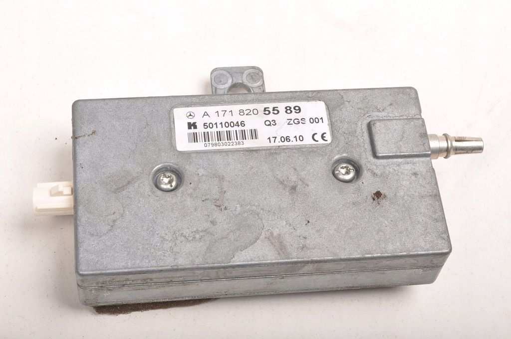 фото №1, Mercedes slk r171 w171 усилитель антенный 1718205589