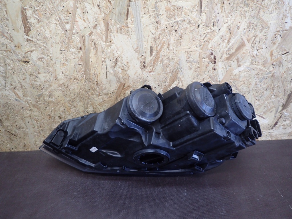 фото №4, Лампа перед правая vw polo 17-