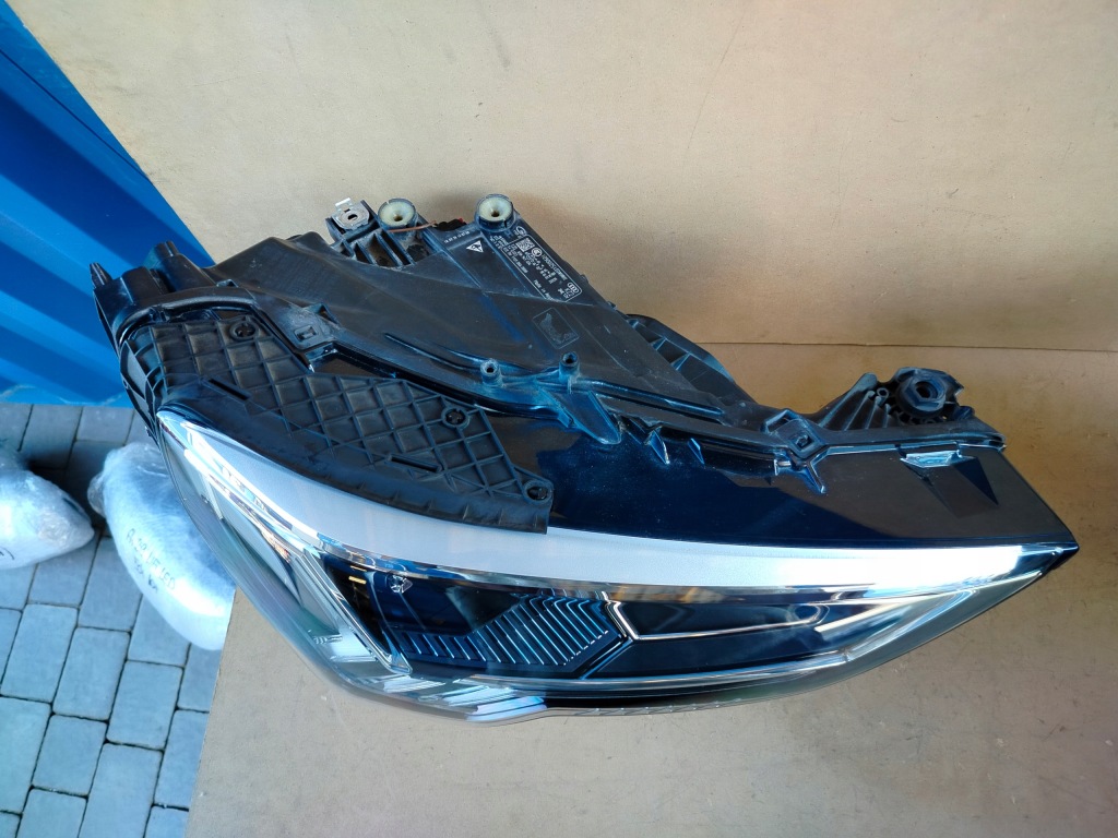 Audi q3 83a 2 full led фара правий ліва ідеальне Зі Шроту