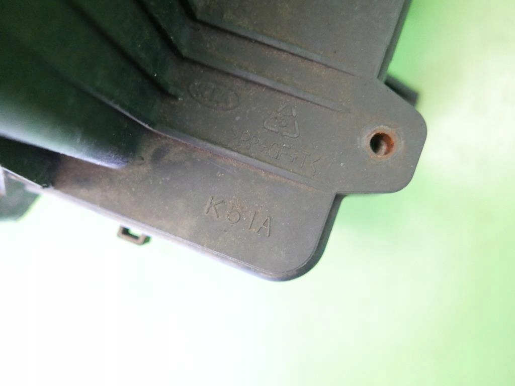 фото №8, Корпус фильтра воздуха kia carnival i fl 2.9crdi