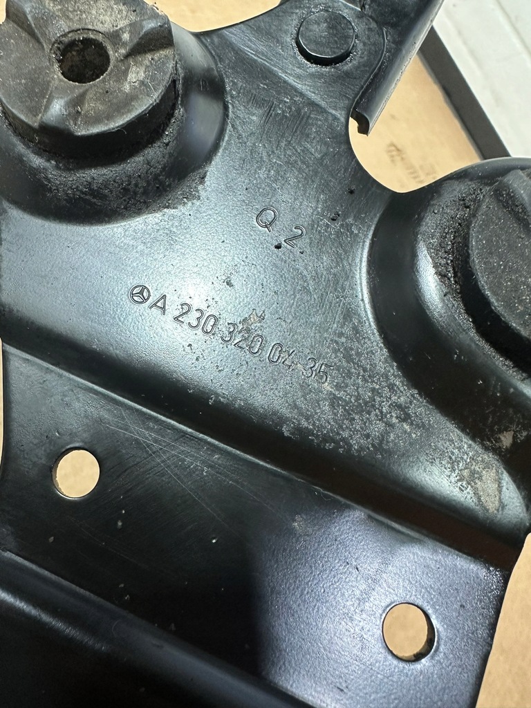 фото №8, Кронштейн клапана перед, актуатор, блок, каркас abc mercedes sl r230, w230