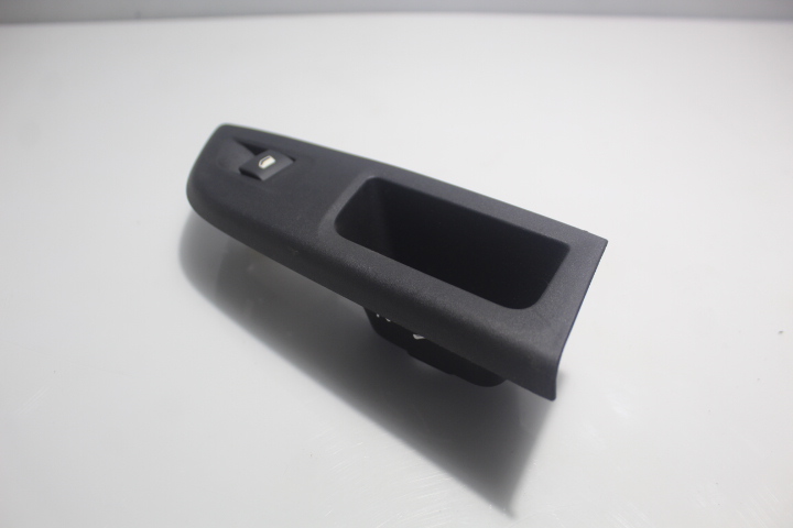 Купити Панель керування вікон правий задній opel corsa f