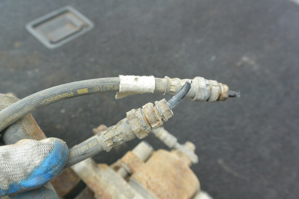 фото №9, Суппорт тормозной перед левый правый vw passat b7 usa