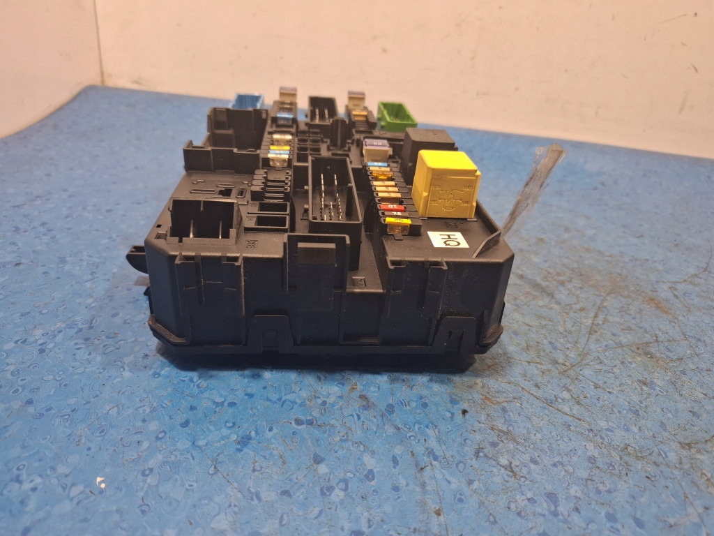 фото №5, Opel astra h 1.6 коробка запобіжників 13220831