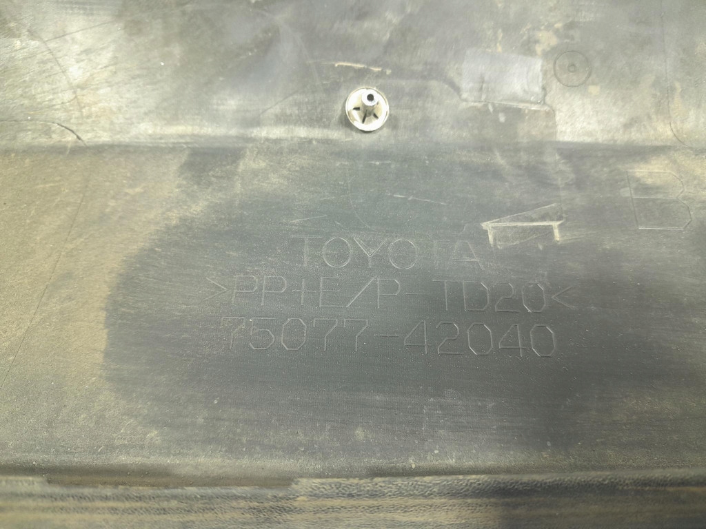 фото №8, Toyota rav4 v xa50 защита молдинг дверь задняя задняя правая 75077-42040