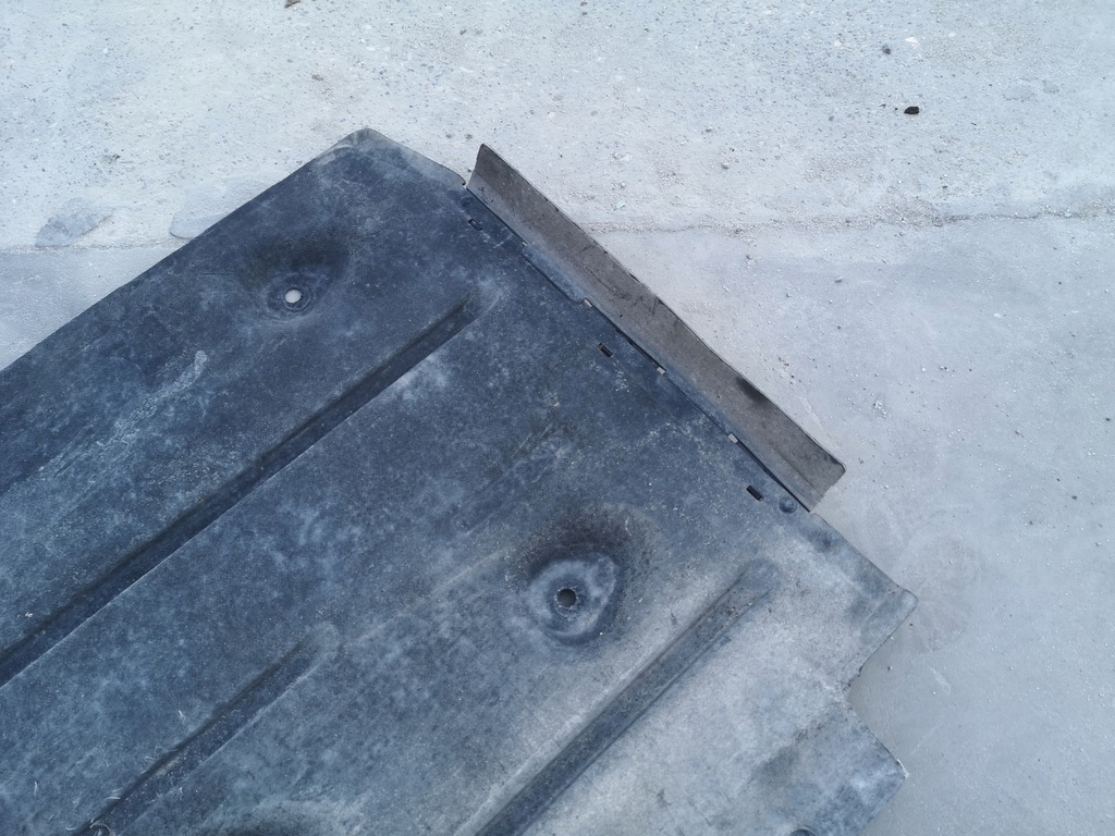 фото №16, Защита подвеска правая bmw 3 e90 7059392