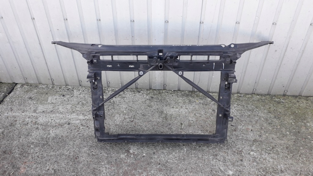 фото №1, Skoda octavia iii 3 pas передний 5e0805588