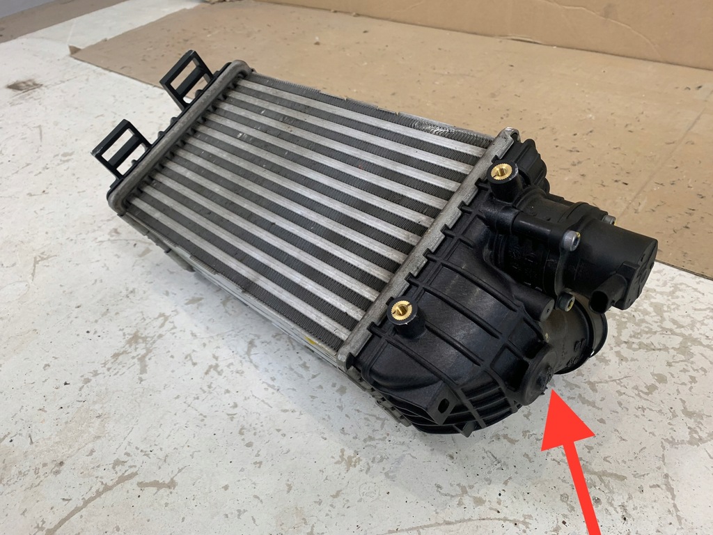 фото №6, Kia stonic радиатор интеркулер 1.0 28270-07300